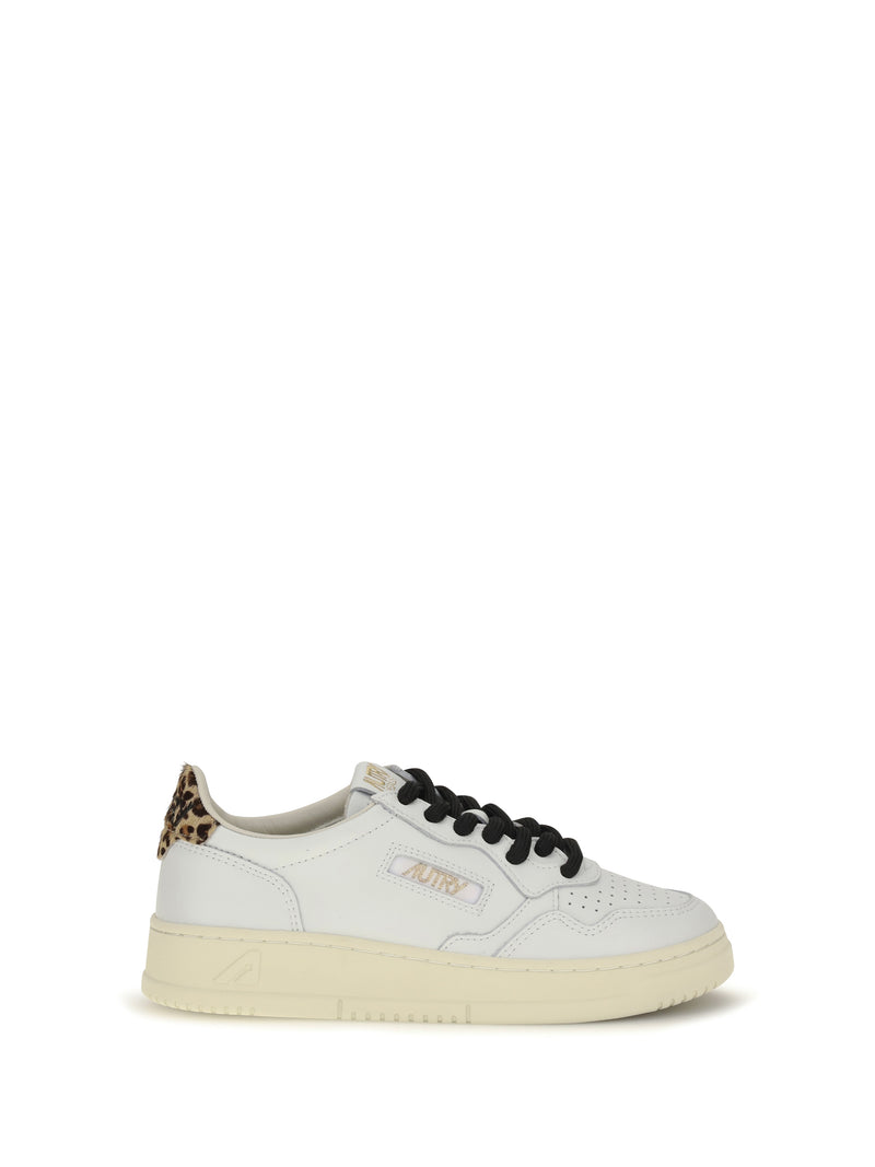 Autry Autry Medalist Low Leather Sneakers - World Class Fashion