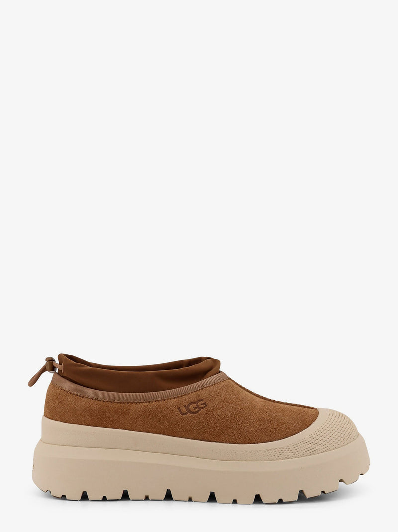 Ugg Botines Ugg Tasman Weather Hybrid de ante en color marrón - World Class Fashion