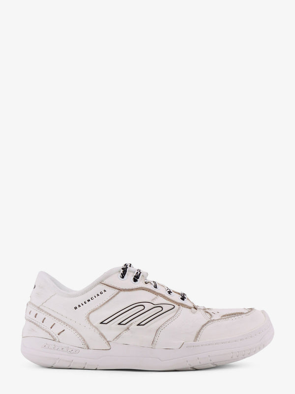 Balenciaga Hamptons Worn-Out Leather Low-Top Sneakers