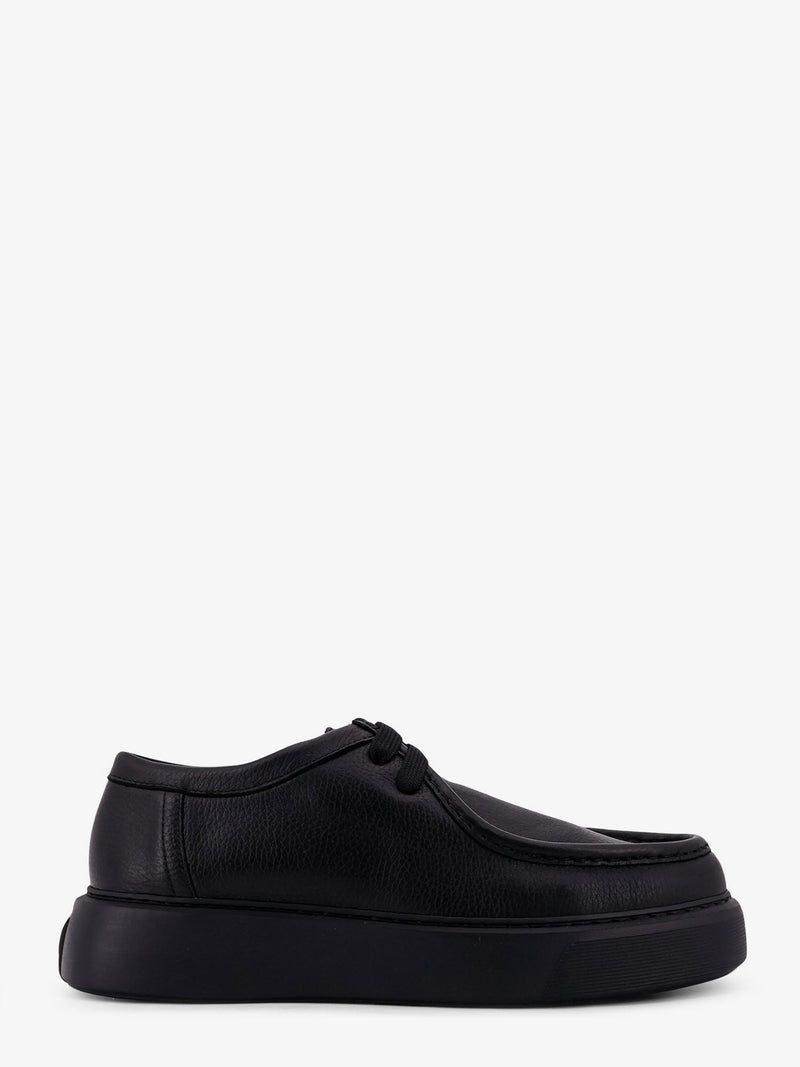 Reference Referencia Zapatos Fernabee de cuero con cordones en color negro - World Class Fashion