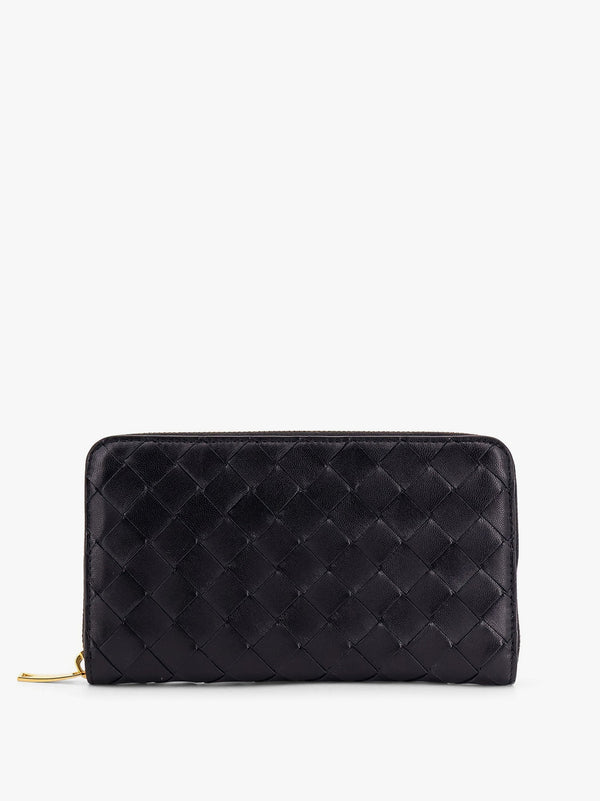 Leather wallet with woven motif