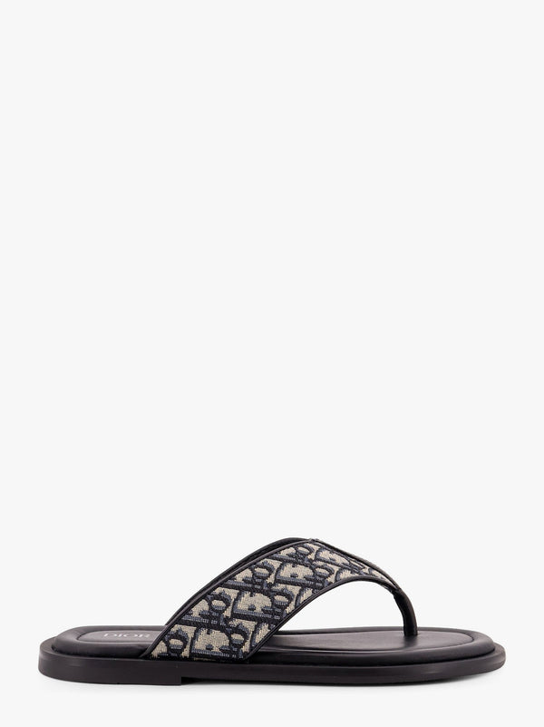 Dior alias thong sandal with dior oblique jacquard motif