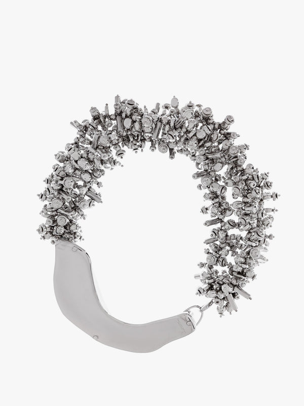 Metal necklace