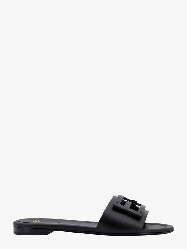 Baguette leather slides