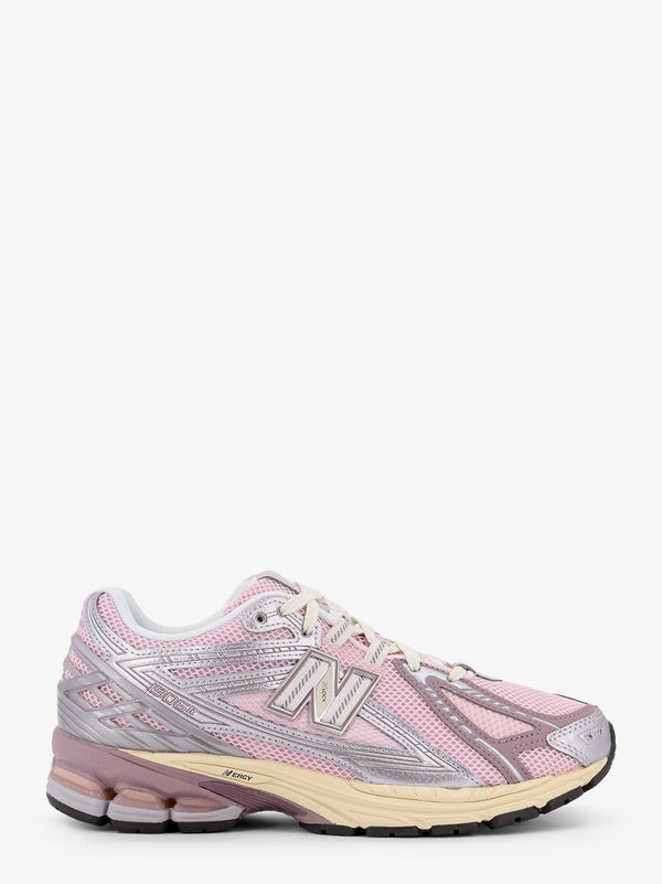 1906R mesh sneakers with contrasting inserts