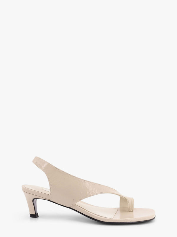 Leather thong sandals