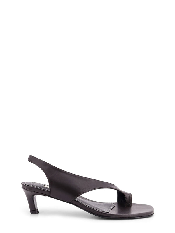 Leather thong sandals