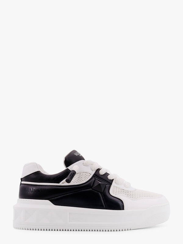 One stud valentino garavani leather sneakers