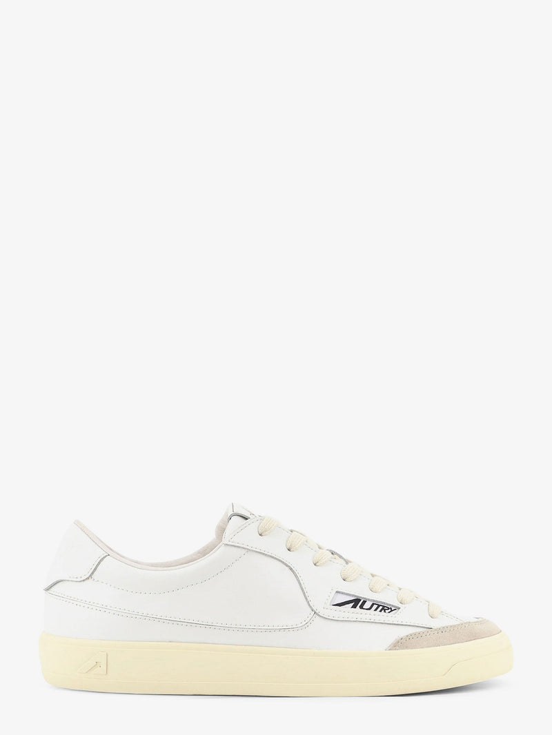 Autry Zapatillas Autry Windscape de cuero blancas para hombre - World Class Fashion