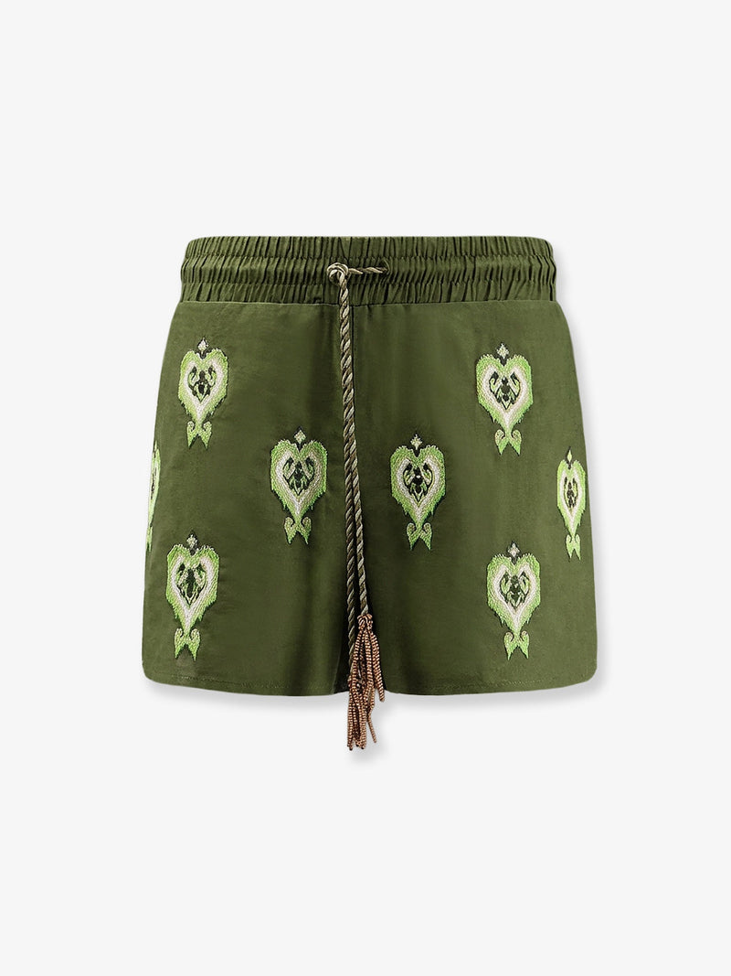 Farm Rio Shorts bordados con tapiz de corazones verdes de Farm Rio - World Class Fashion
