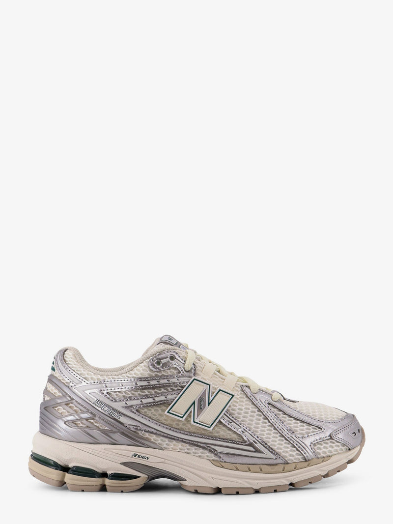 New Balance Zapatillas New Balance 1906 de malla plateada metalizada y gris - World Class Fashion