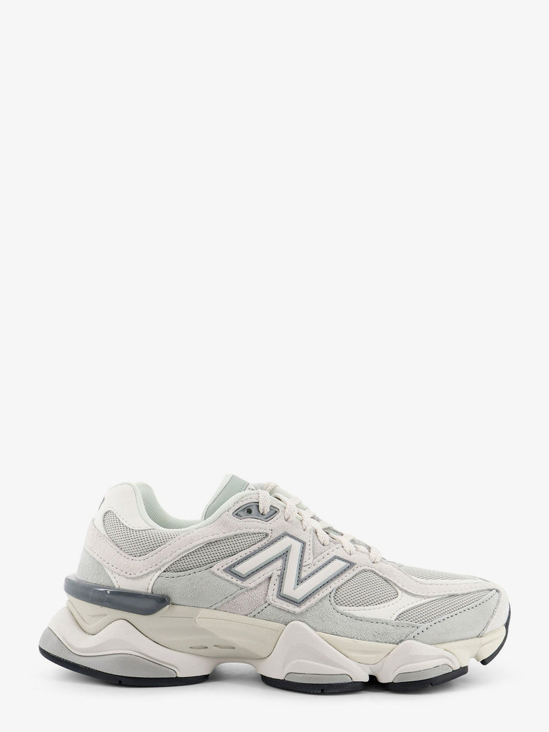 New Balance Zapatillas New Balance U90602 de malla y ante grises - World Class Fashion