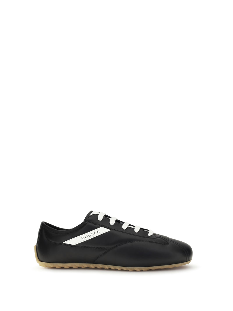 Alexander McQueen Alexander McQueen Low Boxer Sneakers Black/Midnight/White - World Class Fashion