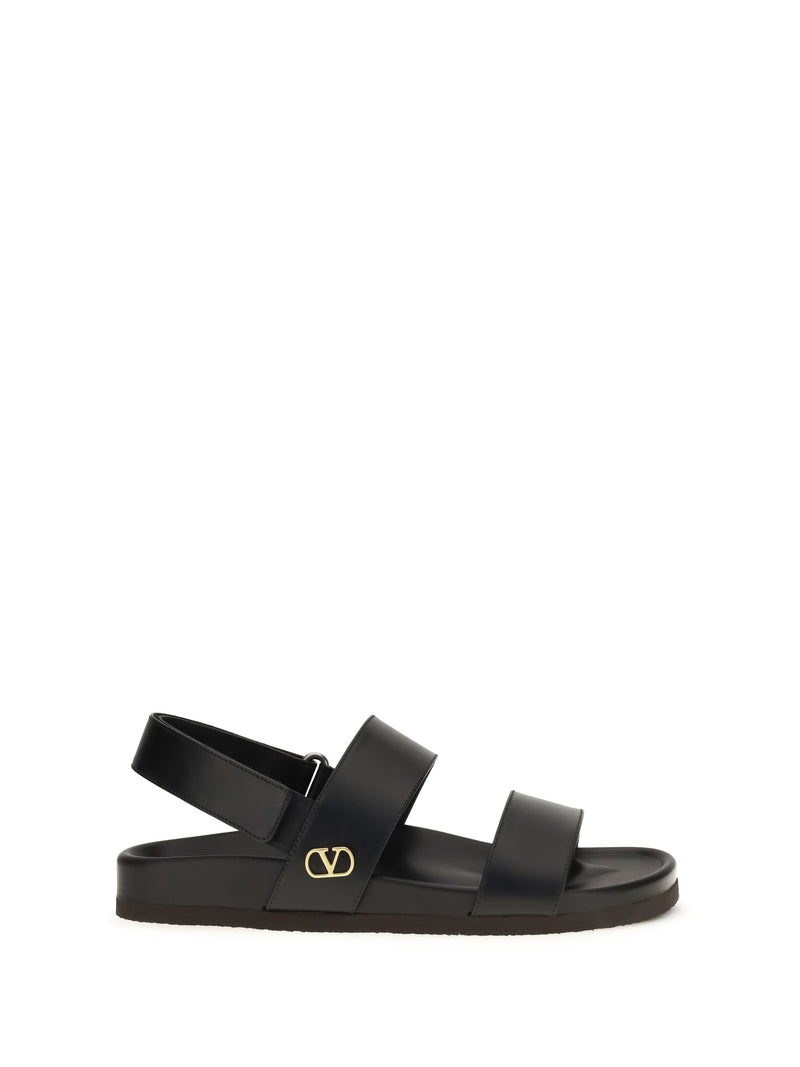 Valentino Garavani Valentino Garavani Studshield Sandals Nero - World Class Fashion