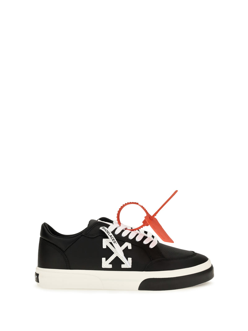 Off-white Off-white Vulcanized Low Sneakers Black/White - World Class Fashion