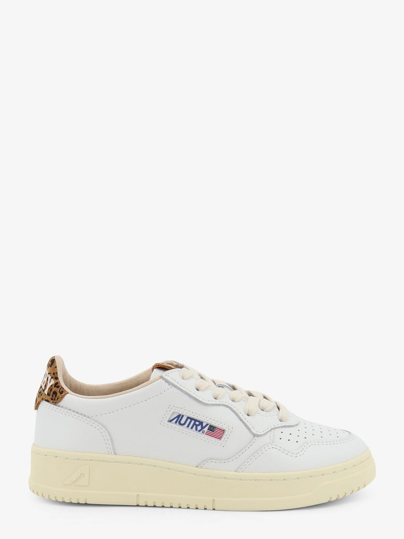 Autry Autry Medalist Zapatillas de Piel Blancas Leopardo Mujer - World Class Fashion
