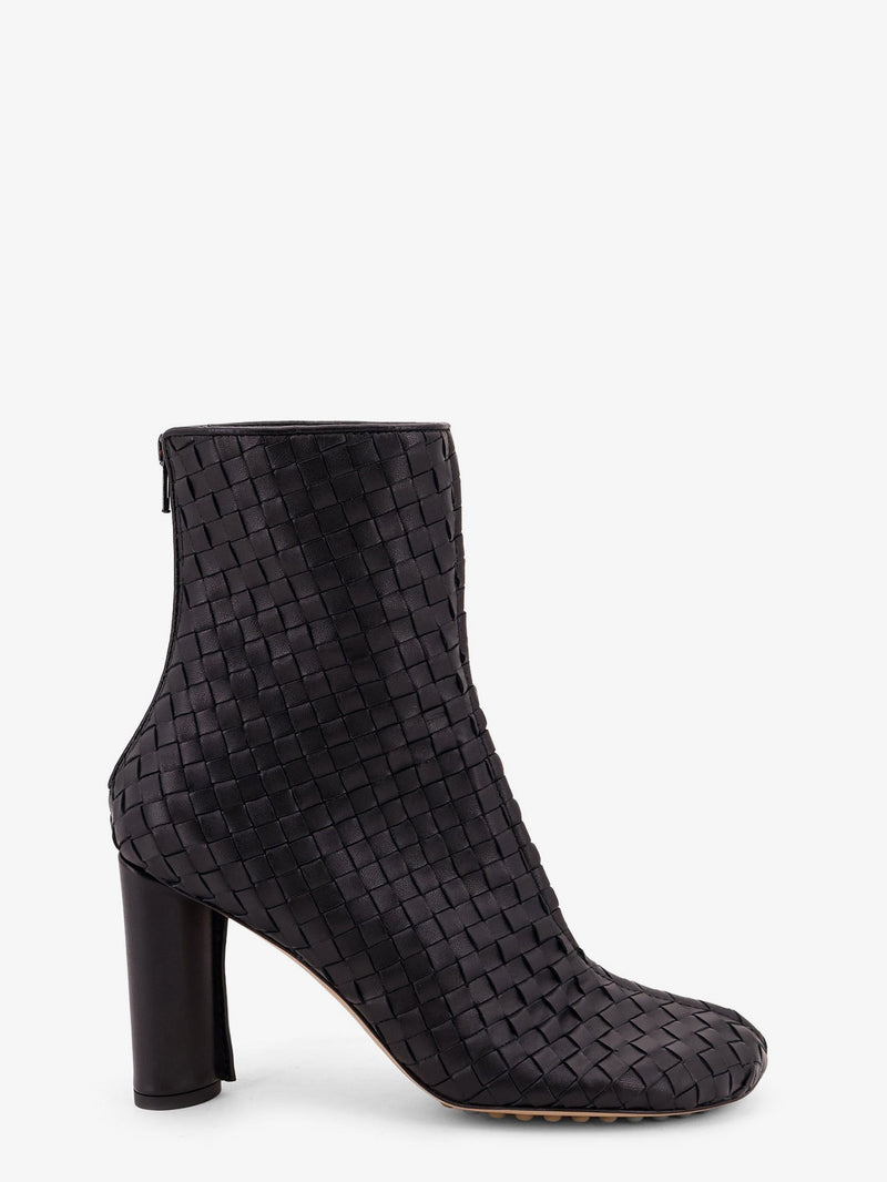 Bottega Veneta Bottega Veneta Cherry Leather Ankle Boots Black - World Class Fashion