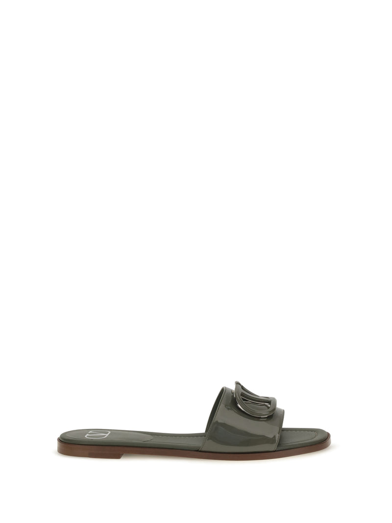 Valentino Garavani Valentino Garavani VLogo Patent Leather Slide Sandals Oasis - World Class Fashion
