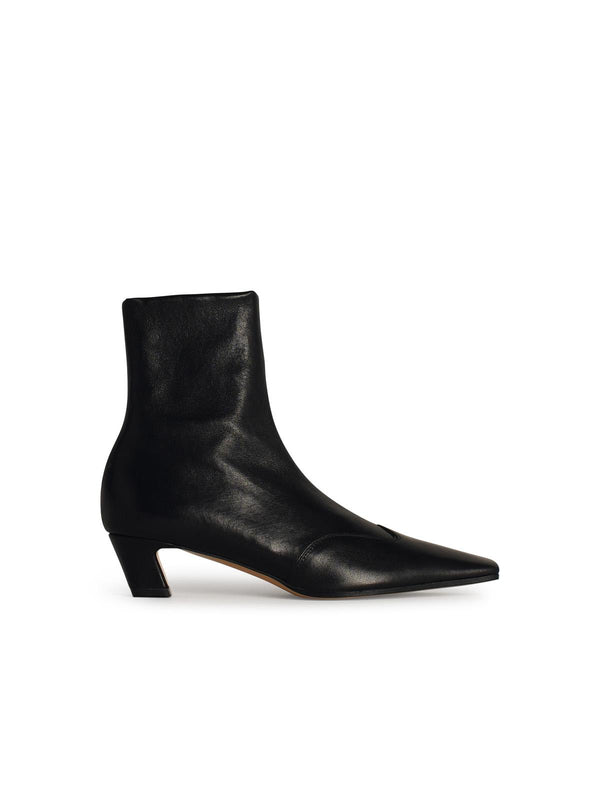 Khaite 'nevada 40' Black Leather Ankle Boots