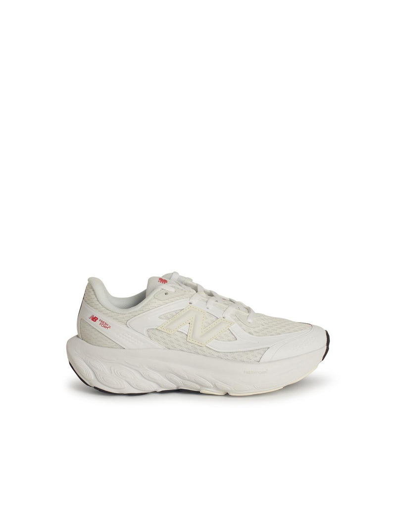 New Balance Zapatillas blancas de malla New Balance UTRN - World Class Fashion