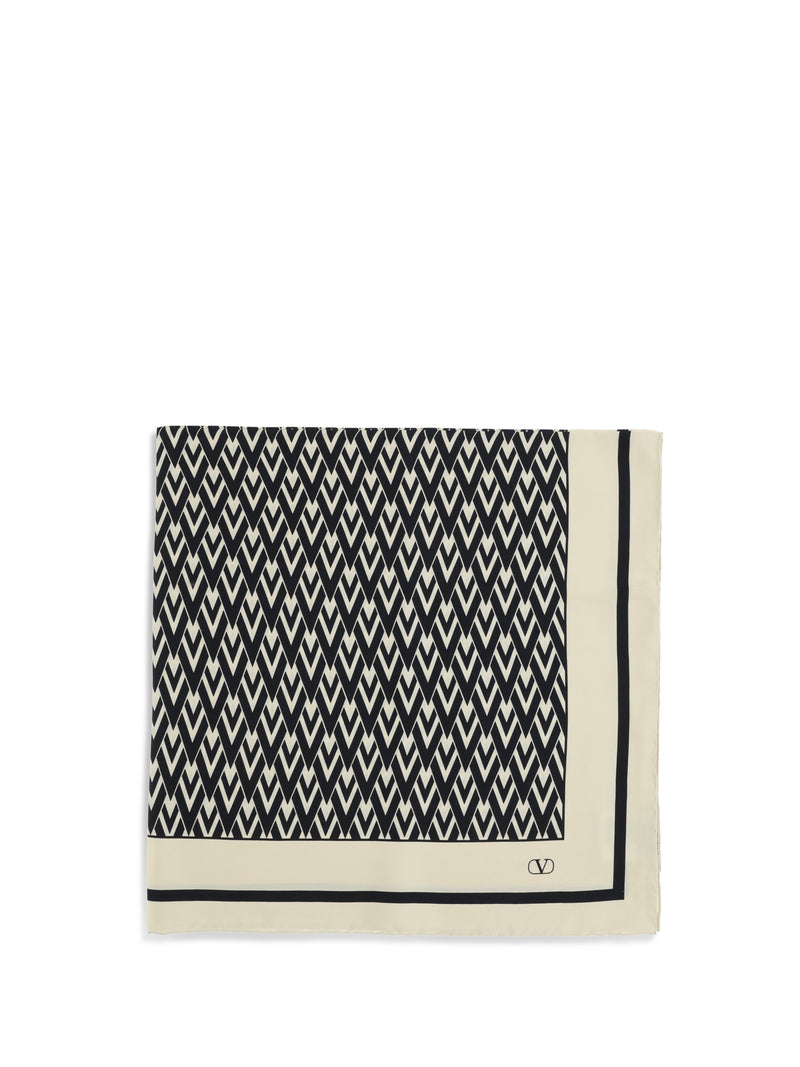 Valentino Garavani Foulard de seda con monograma Valentino Garavani Crema/Negro - World Class Fashion