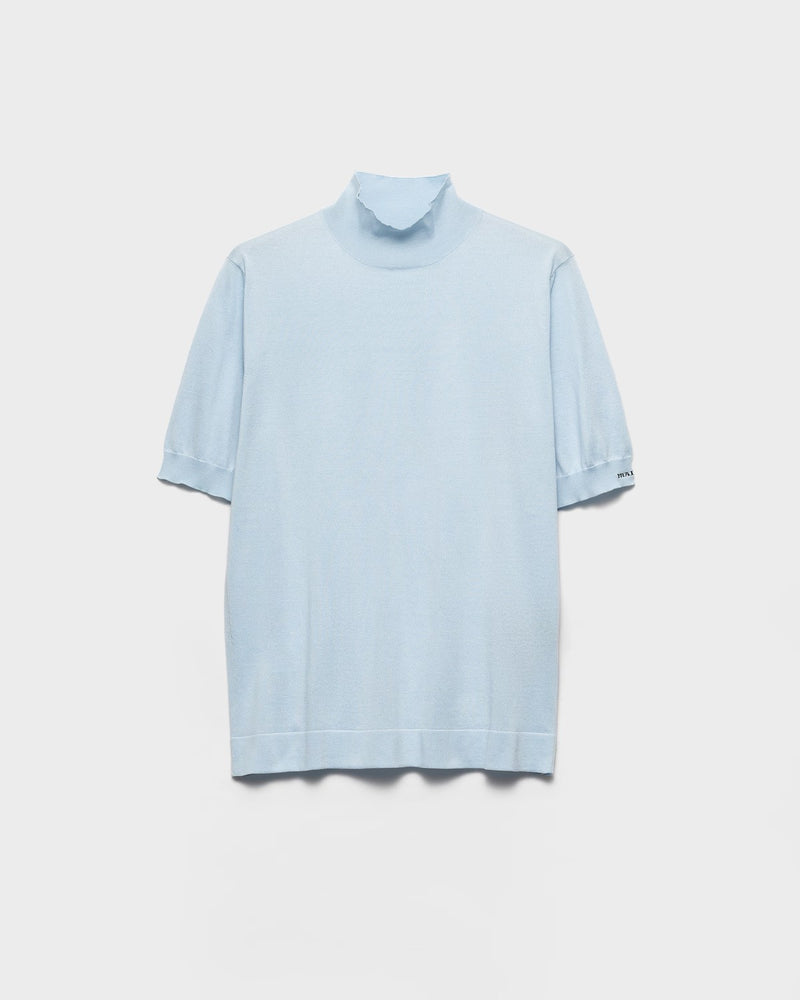 Prada Prada — Jersey de cuello alto, manga corta, tejido, azul claro - World Class Fashion