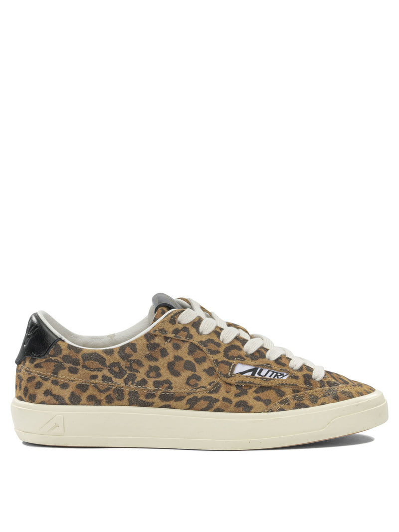 Autry Zapatillas bajas Autry Windscape marrón para mujer - World Class Fashion