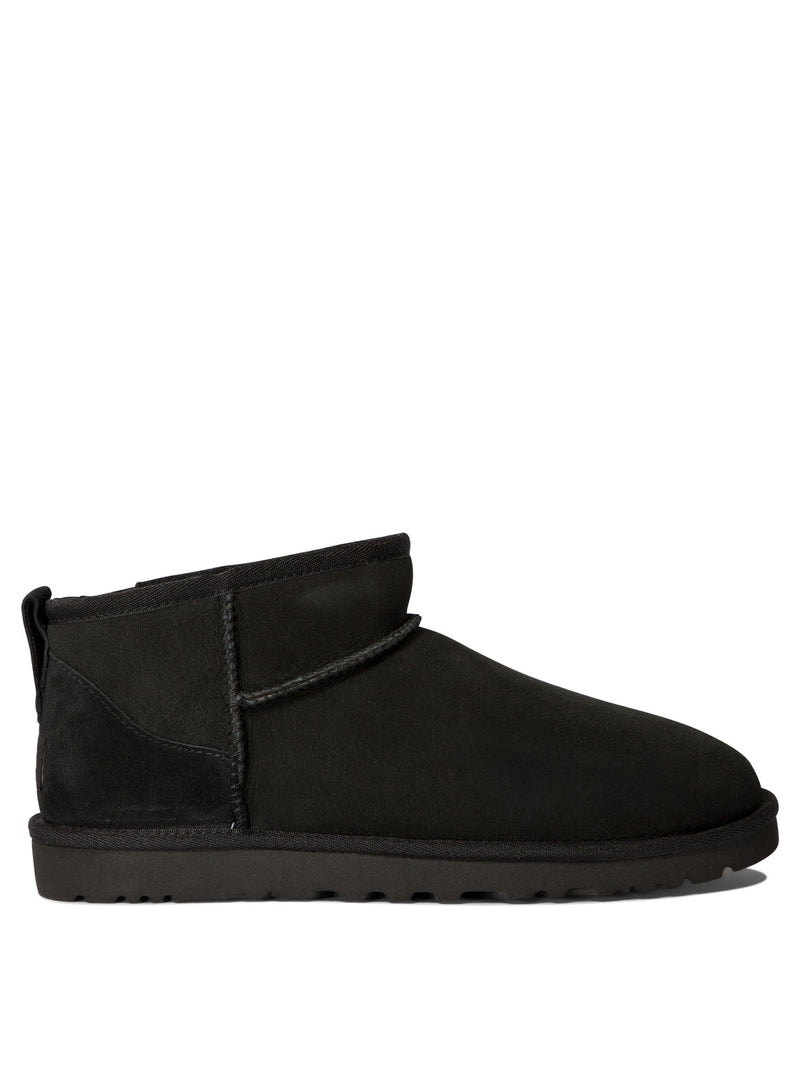 Ugg Botines Ugg Classic Ultra Mini Negro - World Class Fashion