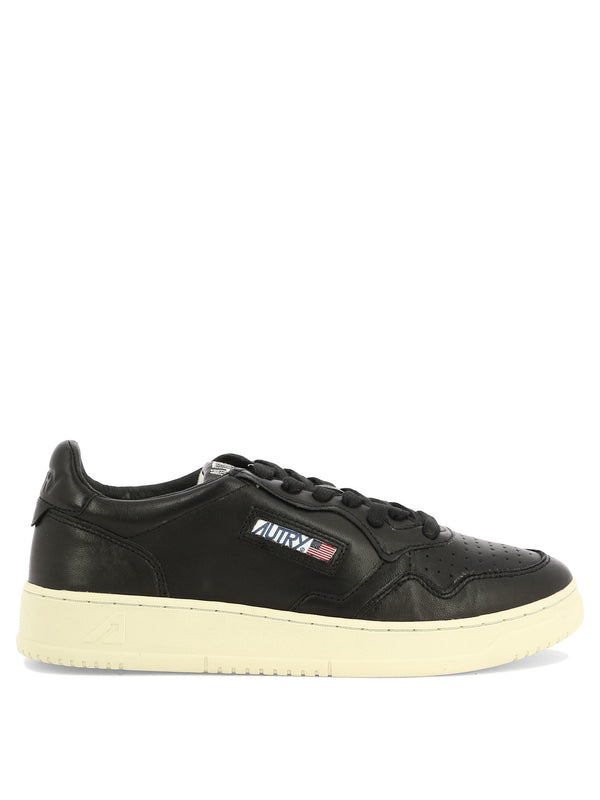 Autry "medalist Low" Sneakers