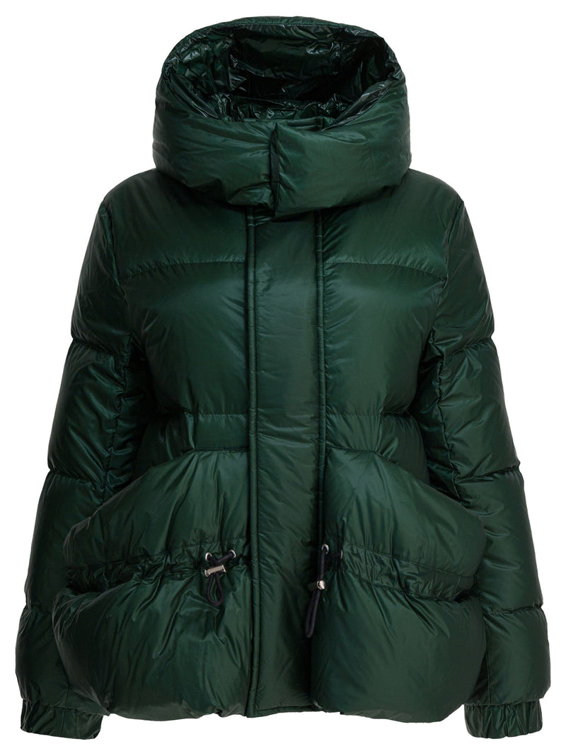 Sacai Chaqueta de plumas Sacai de nailon acolchado verde para mujer - World Class Fashion