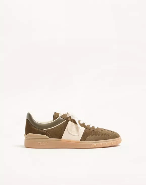 Valentino Garavani Valentino Garavani Upvillage Sneakers In Suede And Nappa Calfskin - World Class Fashion