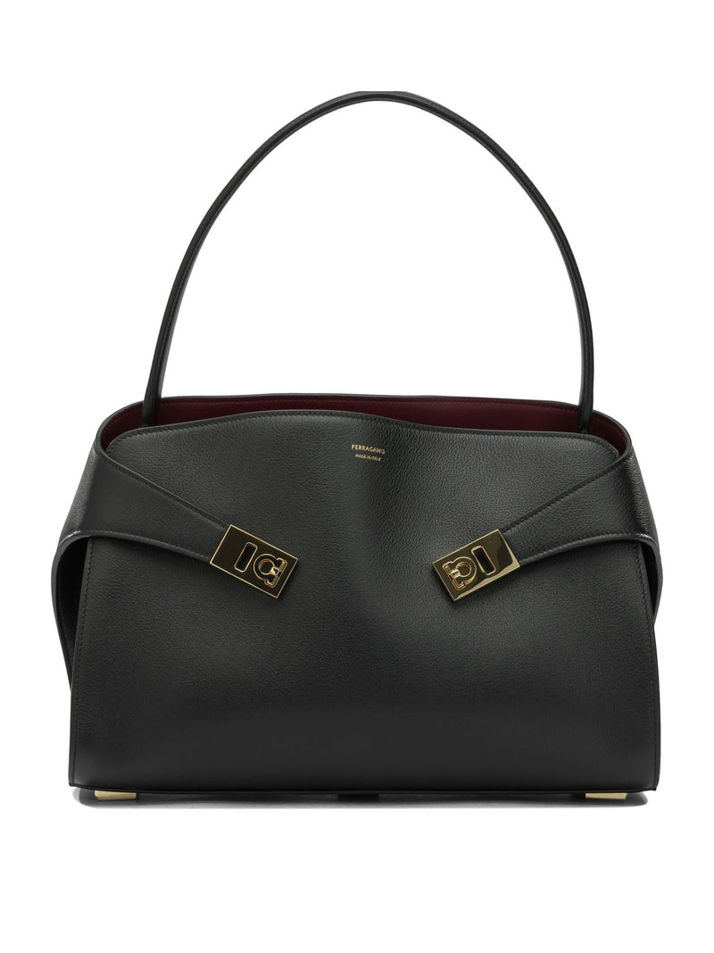 Ferragamo Ferragamo Hug Medium Clutch Black - World Class Fashion