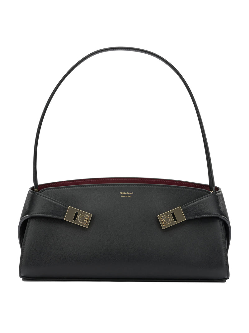 Ferragamo Bolso de hombro Ferragamo Hug East-west mediano negro - World Class Fashion