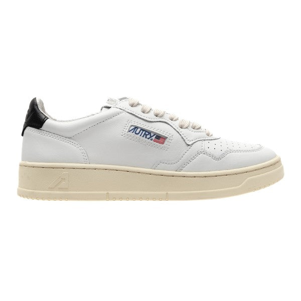 Autry Autry Medalist Low Leather Snekars - World Class Fashion