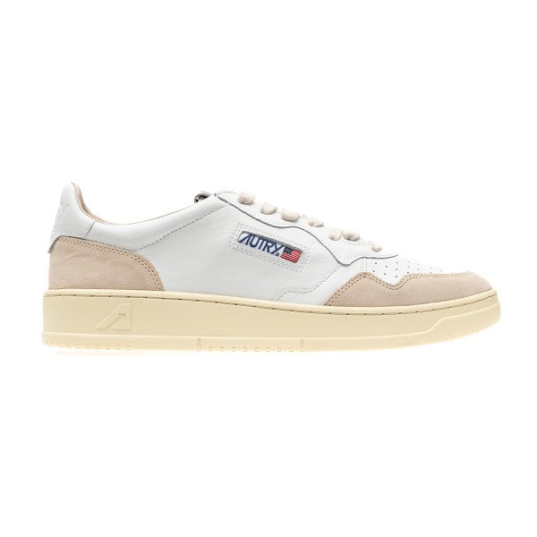 Autry Autry Leather Medalist Low Sneakers - World Class Fashion