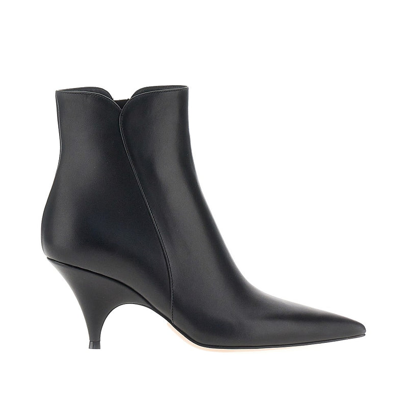 Gianvito Rossi Gianvito Rossi Sofia Leather Booties Black - World Class Fashion